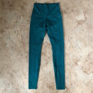 Lululemon Wunder Under leggings